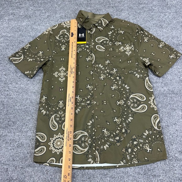 Under Armour Shirt Mens Medium Green Paisley Dockside Short Sleeve Button Up - Picture 2 of 9